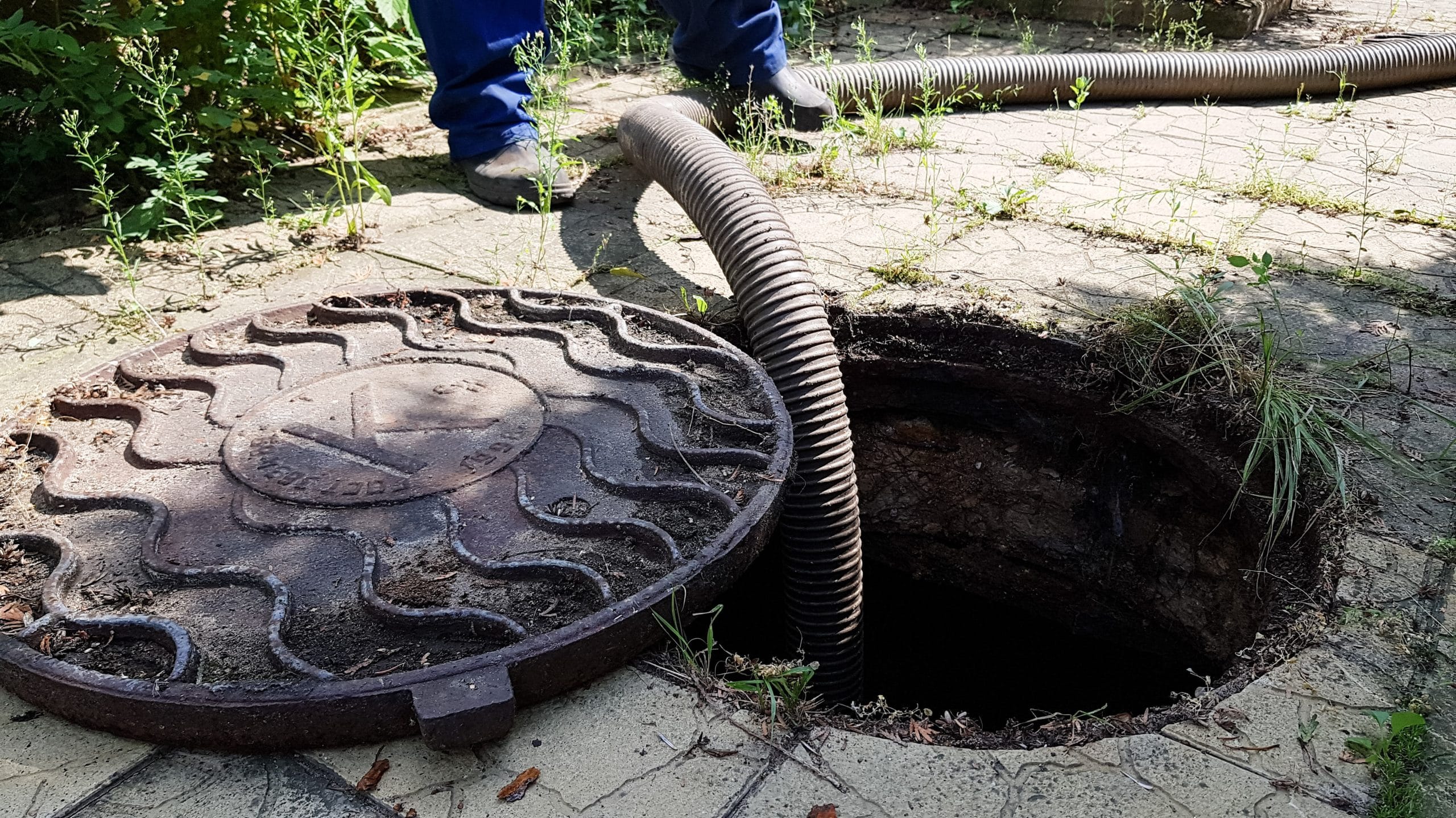 Black Water and Sewage Leaks: Why Are They Dangerous?